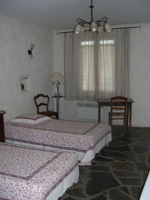La Bergerie Sainte-Eulalie-de-Cernon Room photo